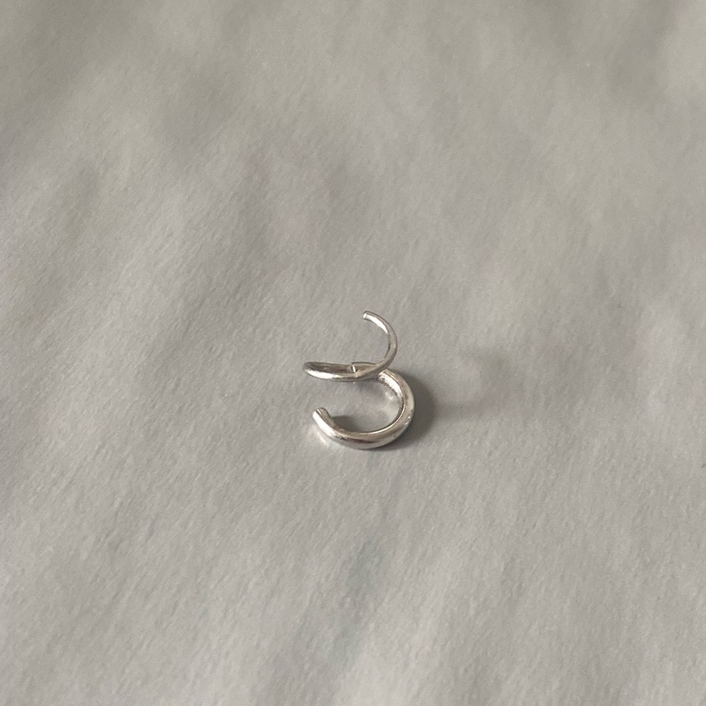 Silver Squirrly Piercing